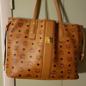 MCM tote without pouch
